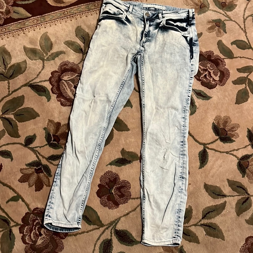 & other stories ultra light acid wash jeans 27